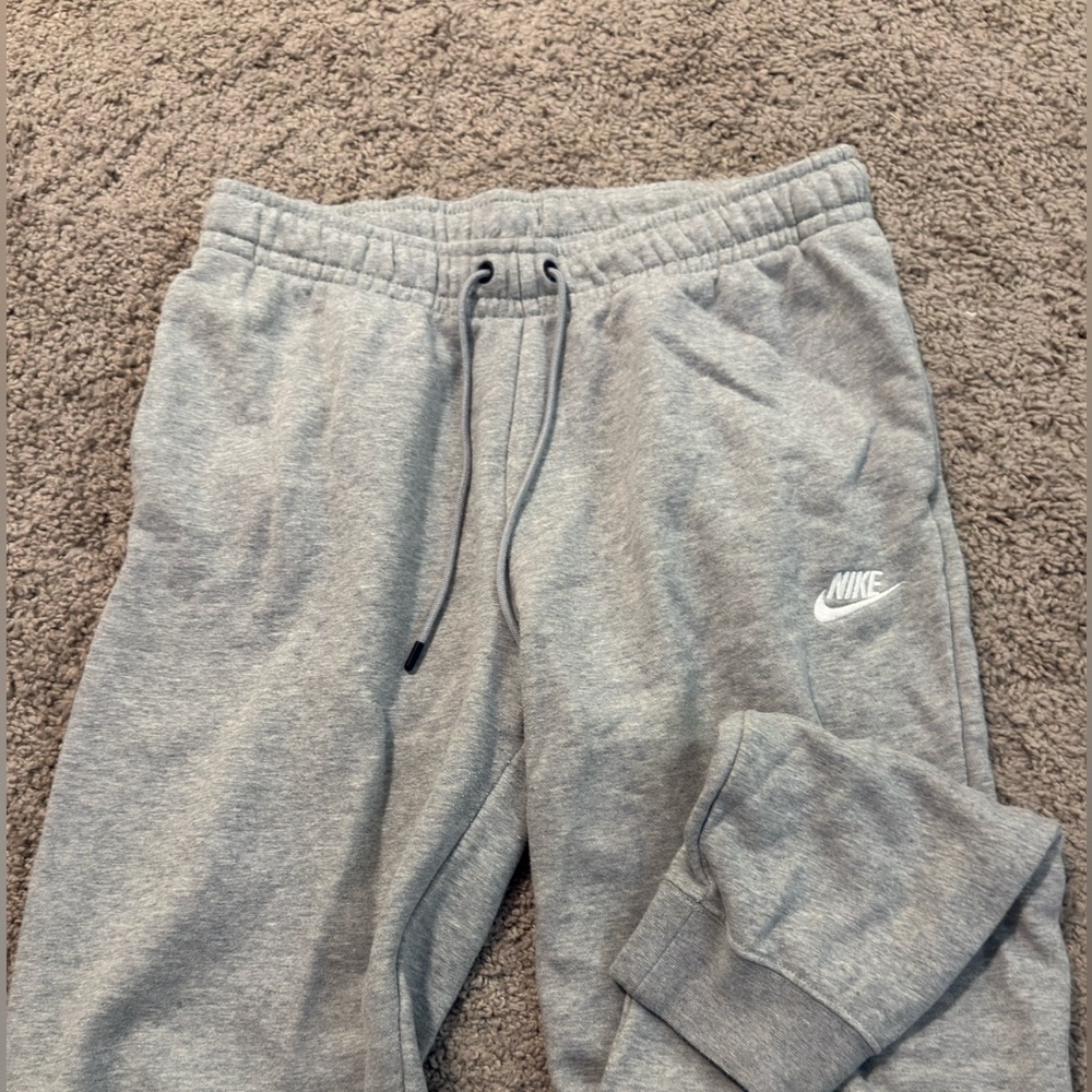 Nike Heather Gray Joggers - Size M (Men’s) - Picture 2 of 4